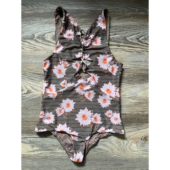 acacia swimwear Other - Acacia Mauka One-Piece Women’s Size Small